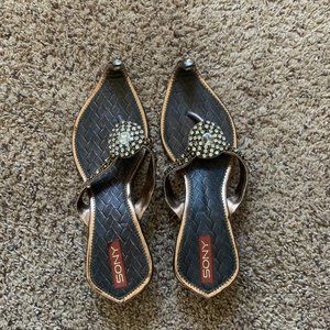 Punjabi dress shoes